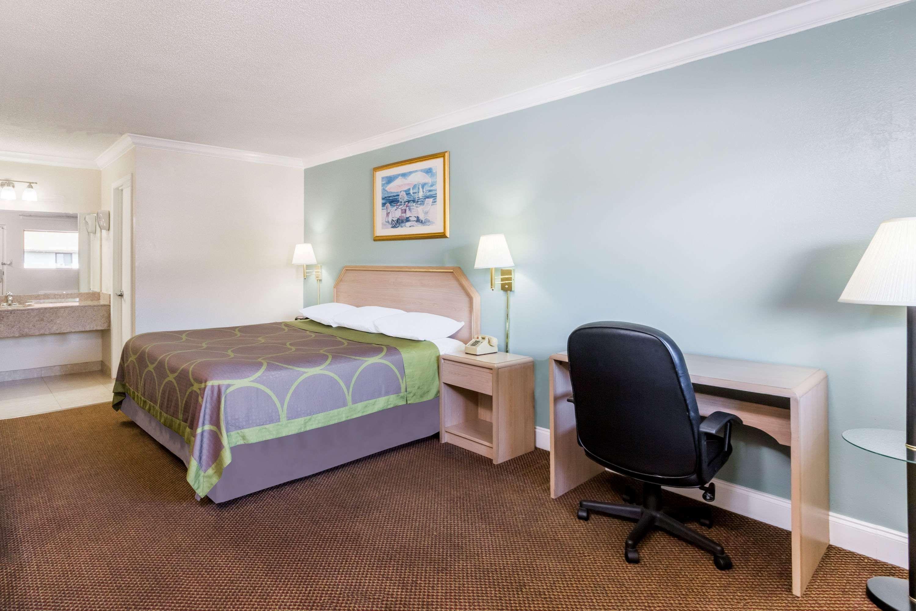 Super 8 By Wyndham Ft Walton Beach Fort Walton Beach Buitenkant foto