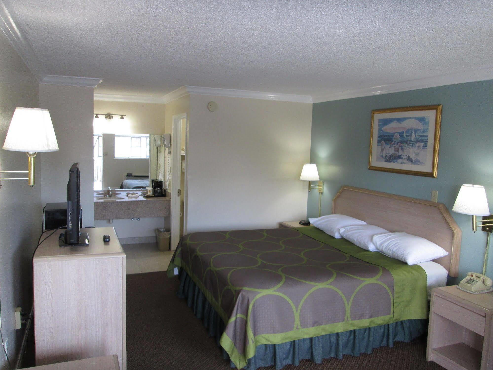 Super 8 By Wyndham Ft Walton Beach Fort Walton Beach Buitenkant foto