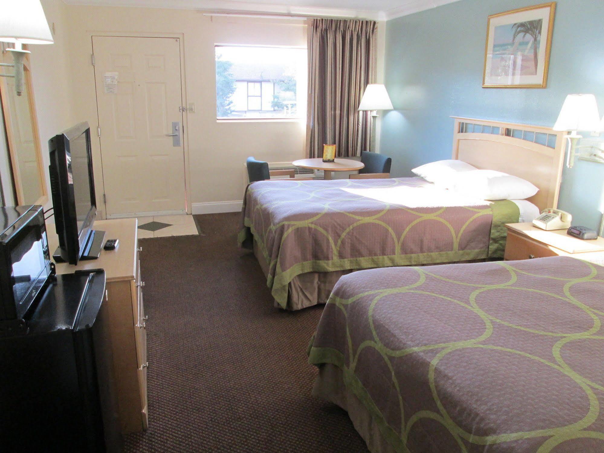 Super 8 By Wyndham Ft Walton Beach Fort Walton Beach Buitenkant foto